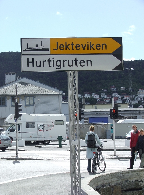Direction Hurtigruten.JPG